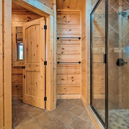 Pigeon Forge Cabin With Brand New Hot Tub And Views! Sevierville Ngoại thất bức ảnh