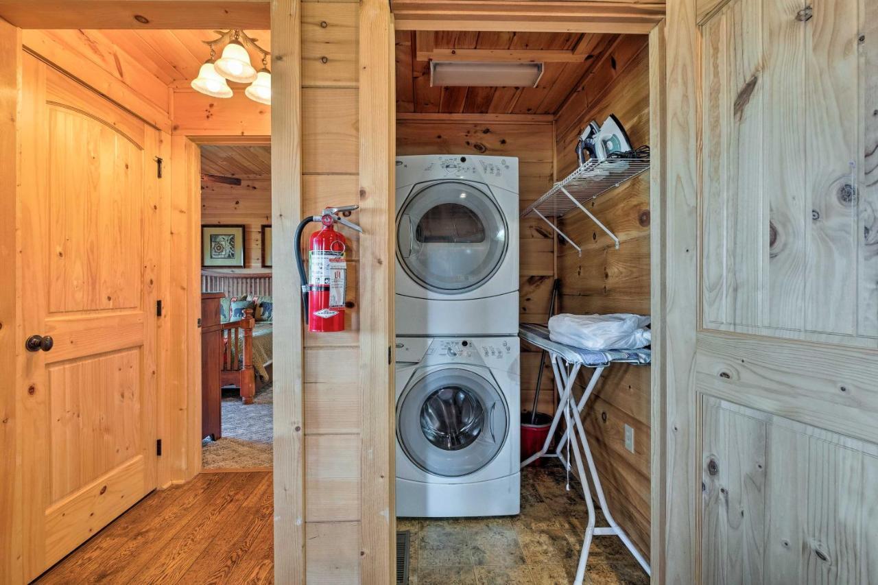 Pigeon Forge Cabin With Brand New Hot Tub And Views! Sevierville Ngoại thất bức ảnh
